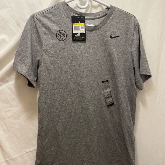 Mens The Nike Tee